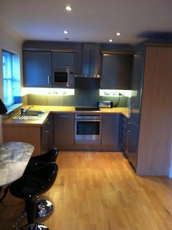 Parks Serviced Apartments Hertford Δωμάτιο φωτογραφία